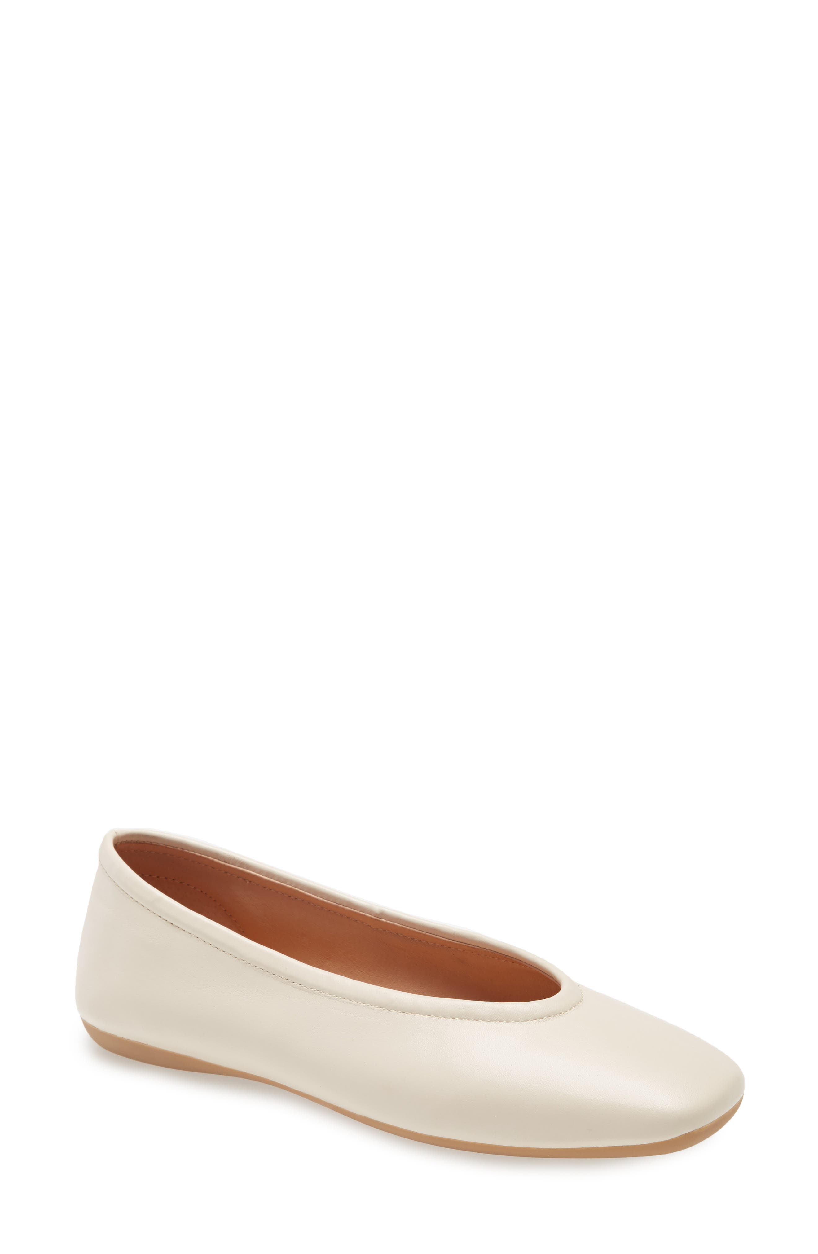 Trishina Ballet Flat, Main, color, TAPIOCA LEATHER