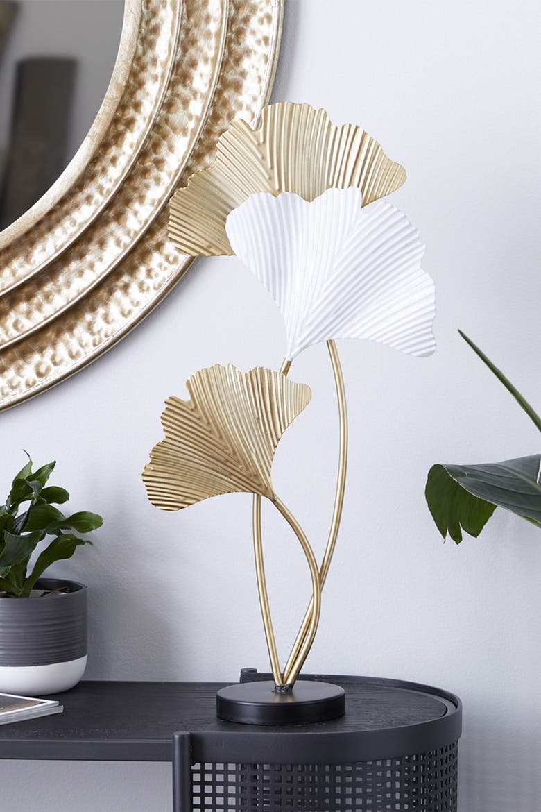 White Meatal Leaf Sculpture, Alternate, color, WHITE