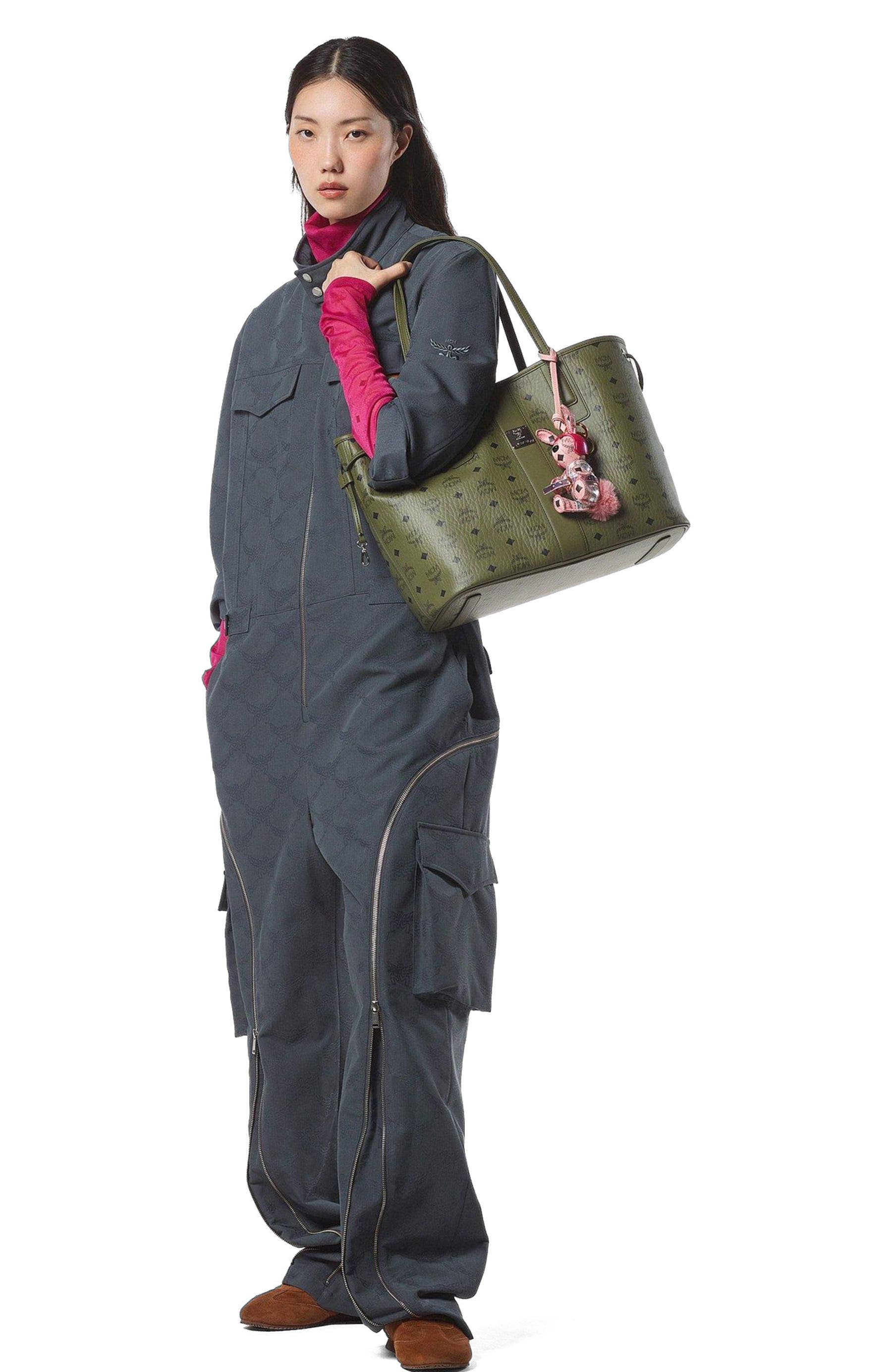 MCM Medium Liz Shopper in Visetos, Alternate, color, 