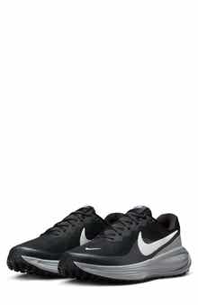 Nike Revolution 8 Running Shoe