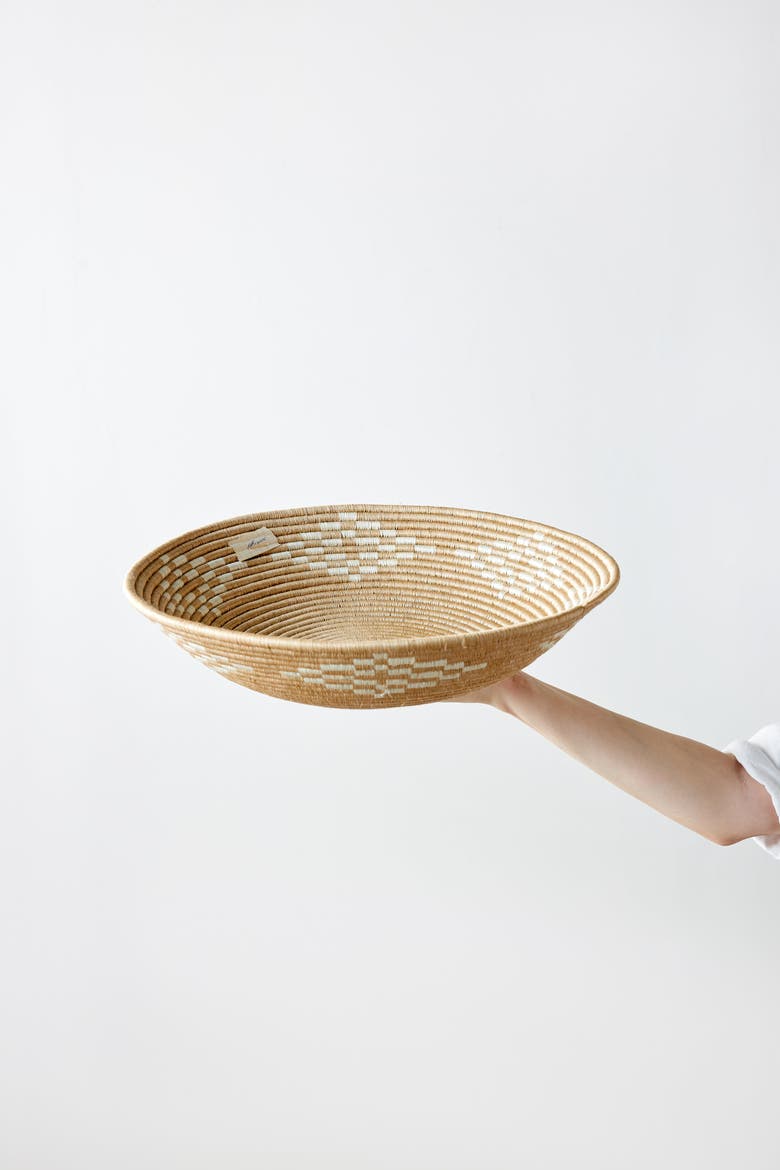 Blonde Rwanda Ivory Diamond Wall Basket, Main, color, Natural