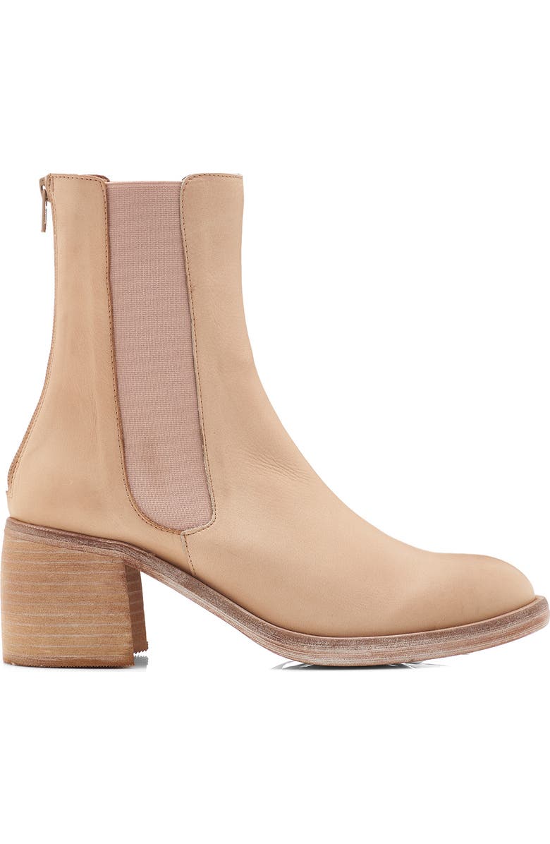 Free People Essential Chelsea Boot, Alternate, color, Natural Leather