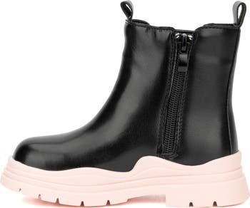 Chelsea Boot