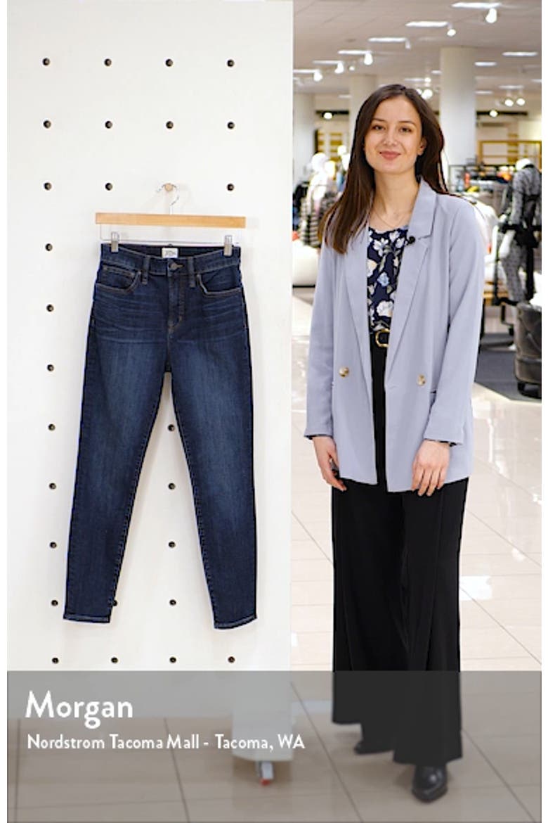 Curvy Toothpick Jeans video
