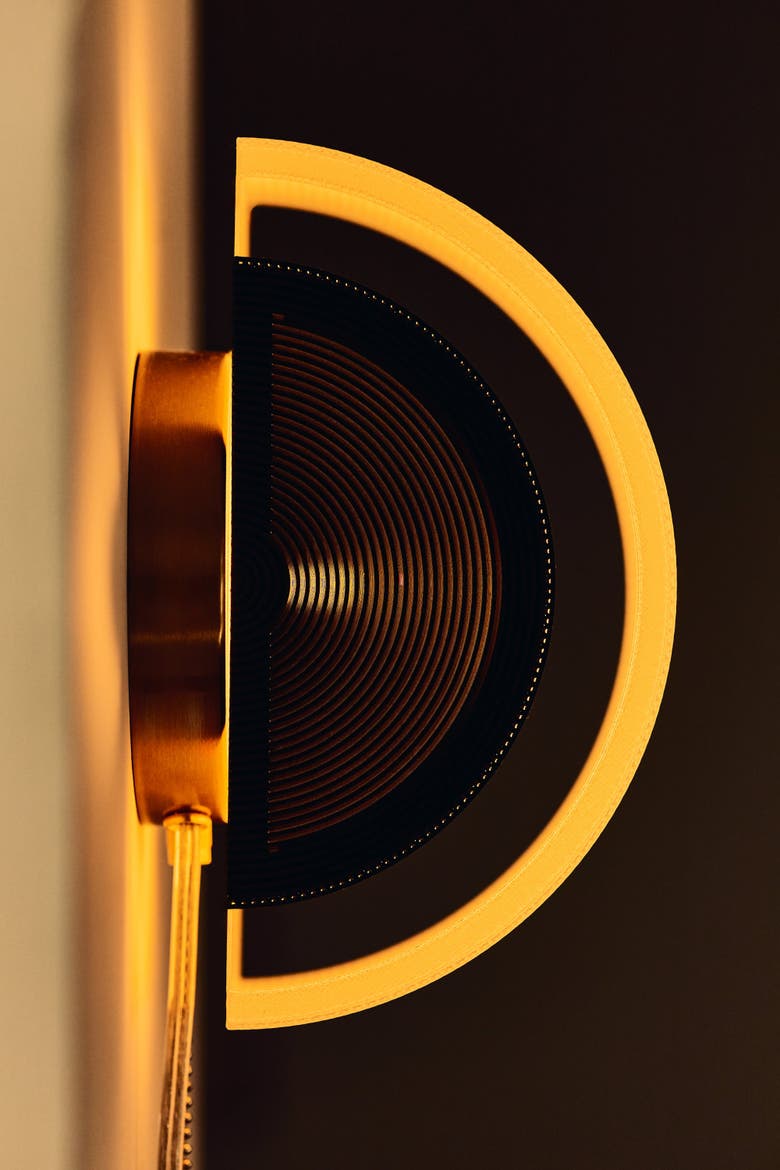 Lina Sconce, Alternate, color, Natural