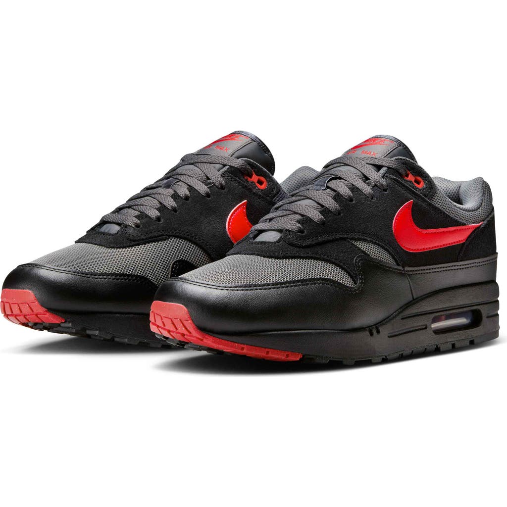 Nike Air Max 1 Essential Sneaker