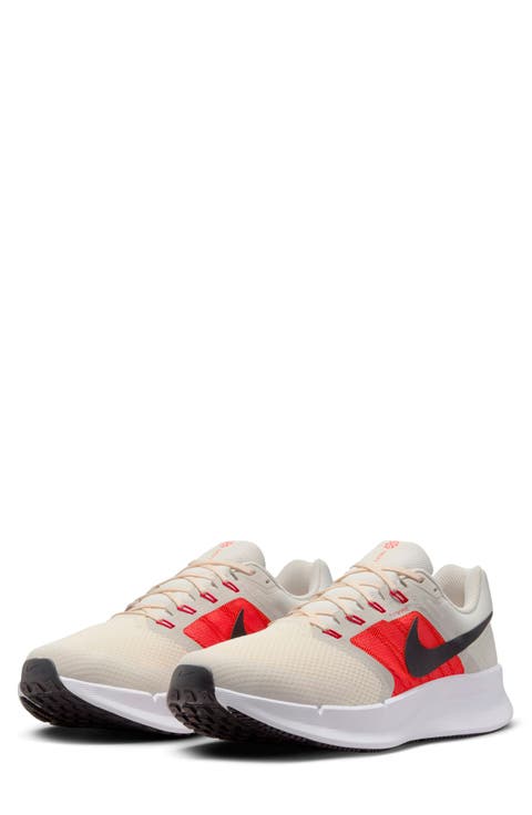Run Swift 3 Running Shoe (Men)