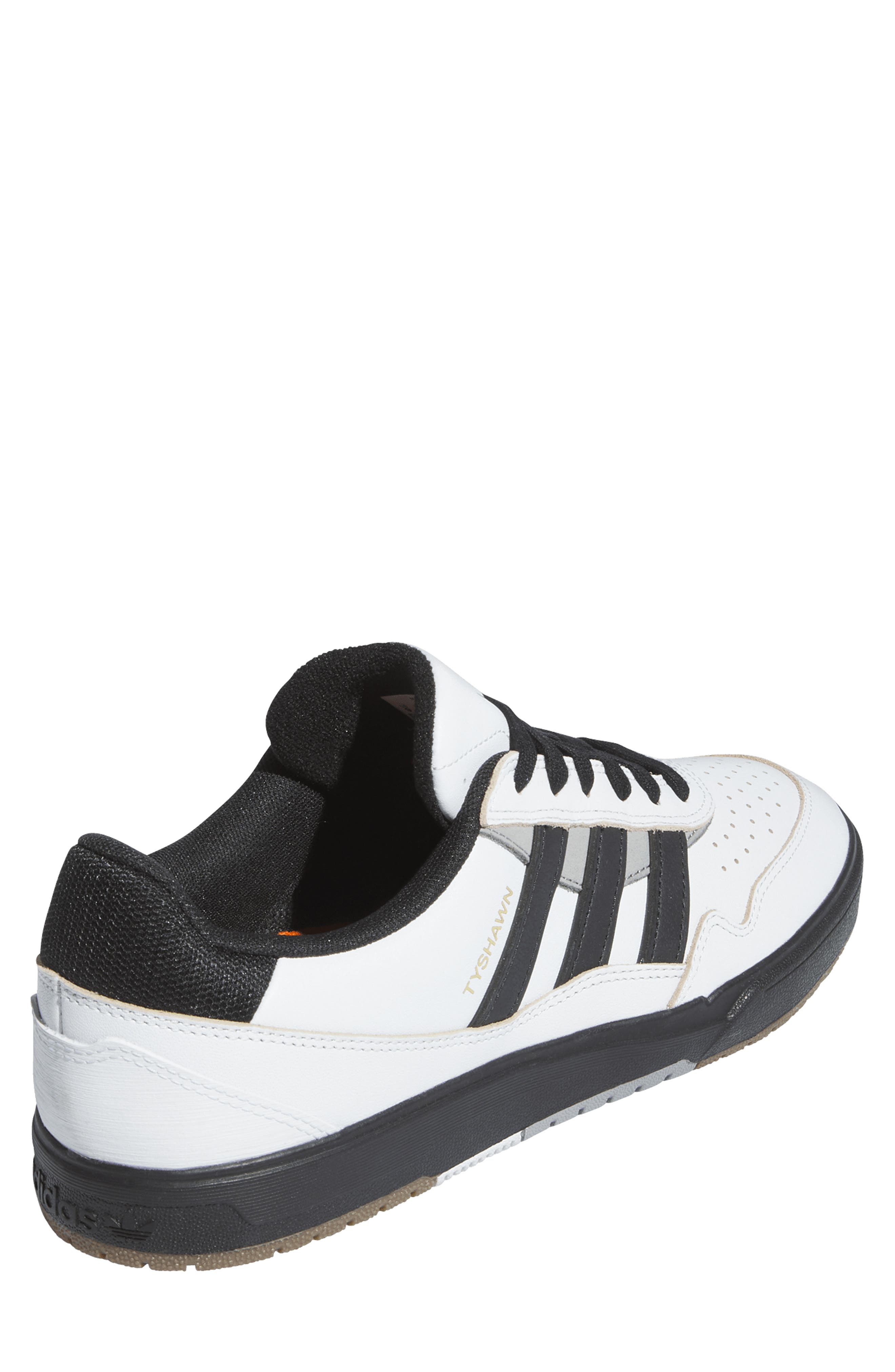 Tyshawn II Sneaker, Alternate, color, CRYSTAL WHITE/ BLACK/ CHARCOAL
