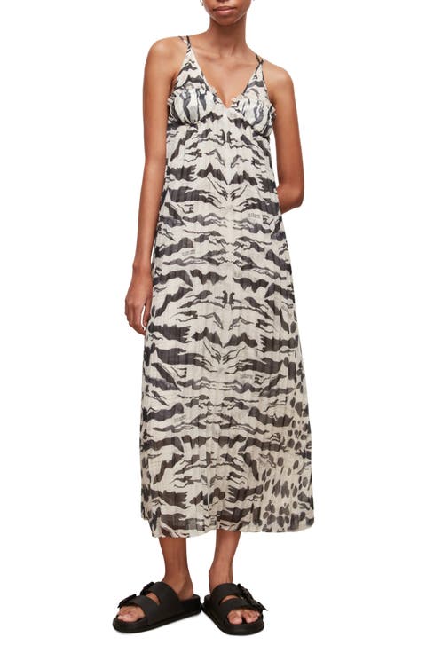 Nouval Oniyuri Ruffle Underwire Dress