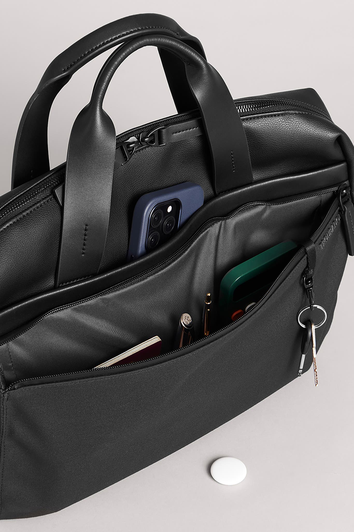 Troubadour Apex Briefcase, Alternate, color, Black