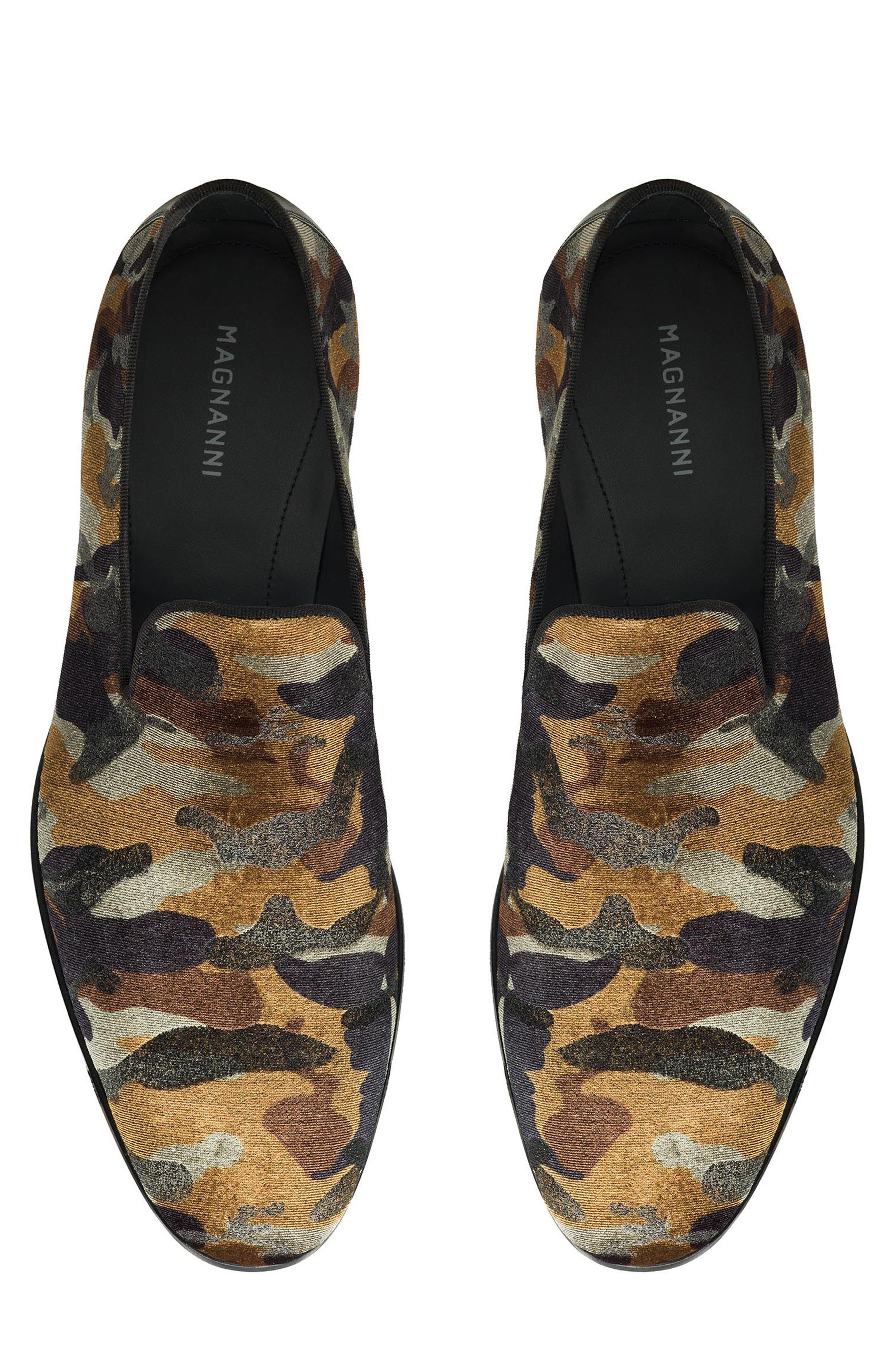 Magnanni Jareth Camo Velvet Loafer, Alternate, color, 