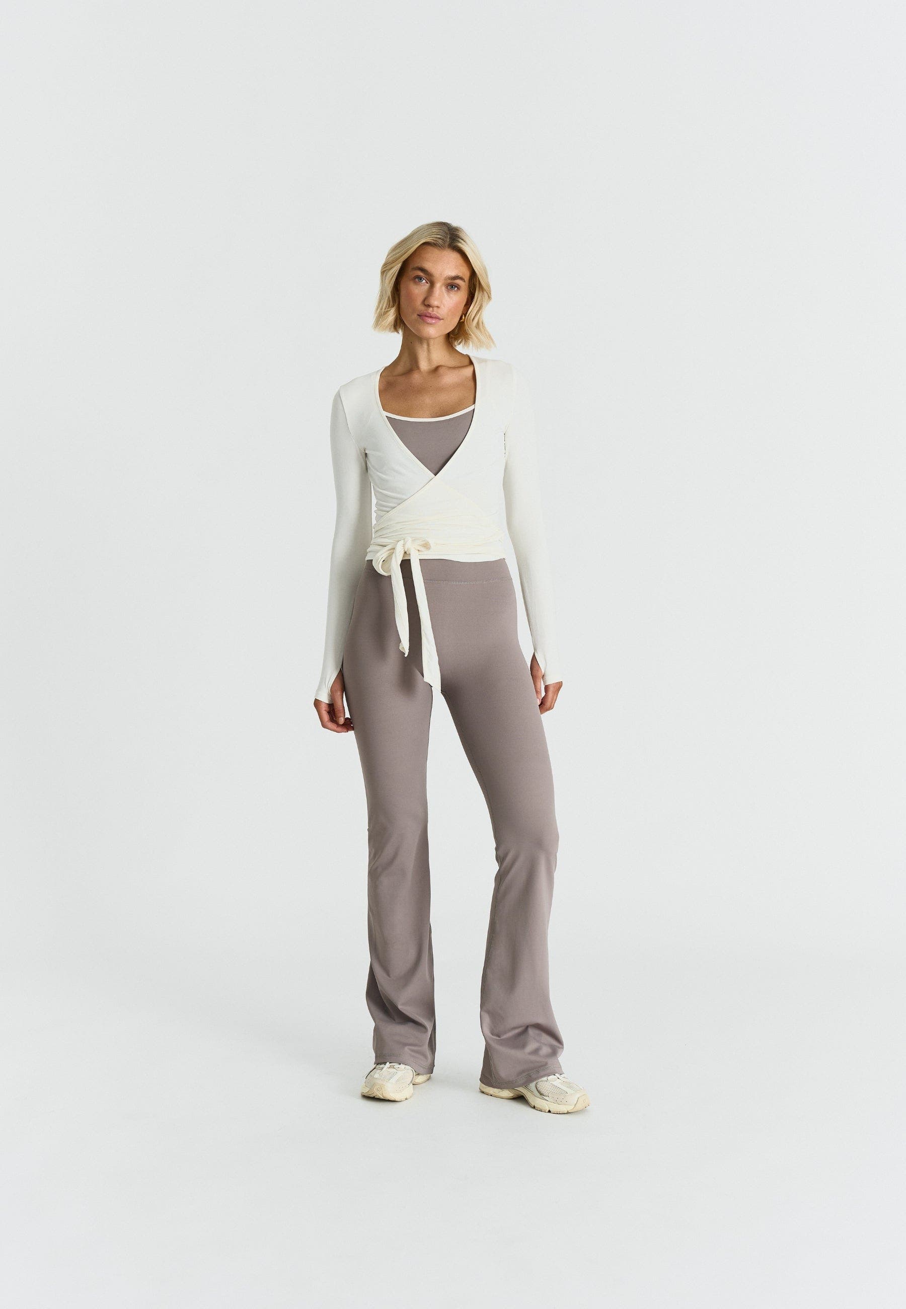 Sisterly Tribe Softsculpt Flared Leggings (Women) | Nordstrom