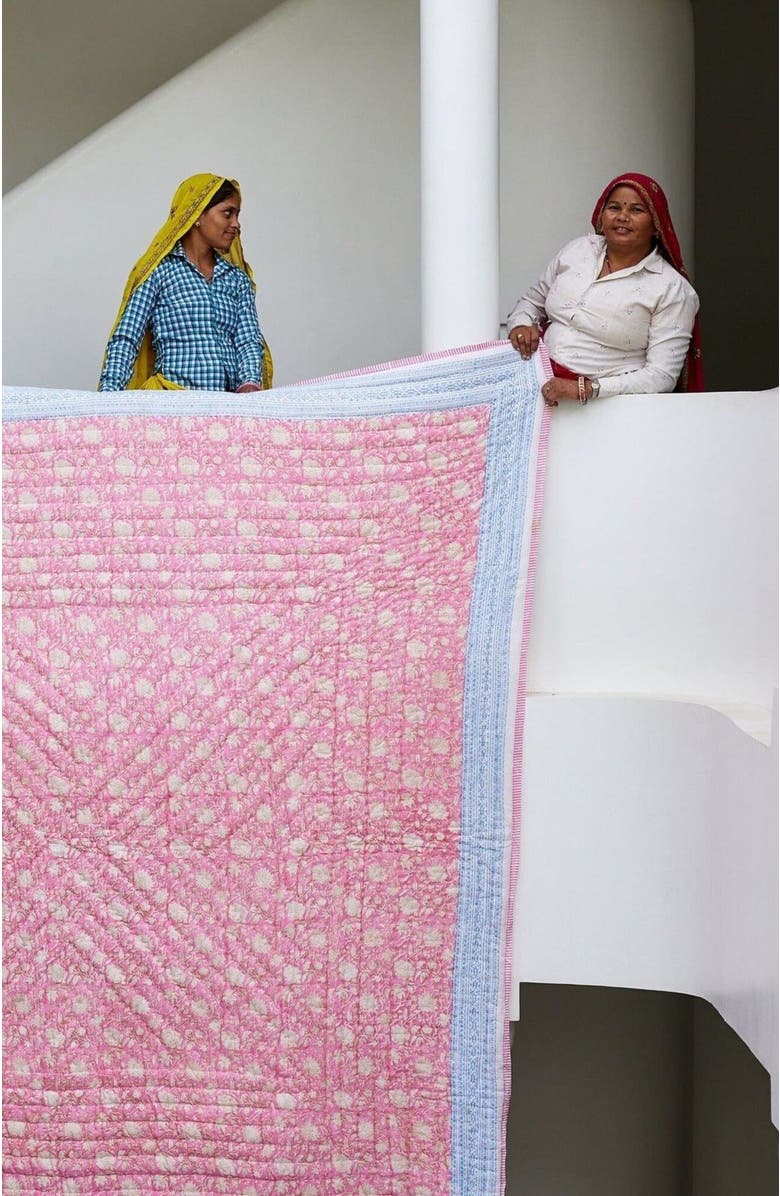 CQC LA MANA Quilt Bedding Set With 2 Shams, Alternate, color, White, Pink