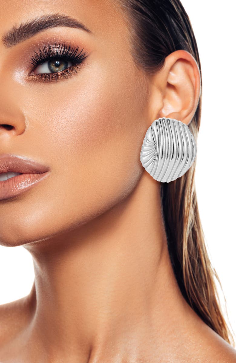 SPHERA MILANO Ribbed Statement Stud Earrings, Alternate, color, Silver