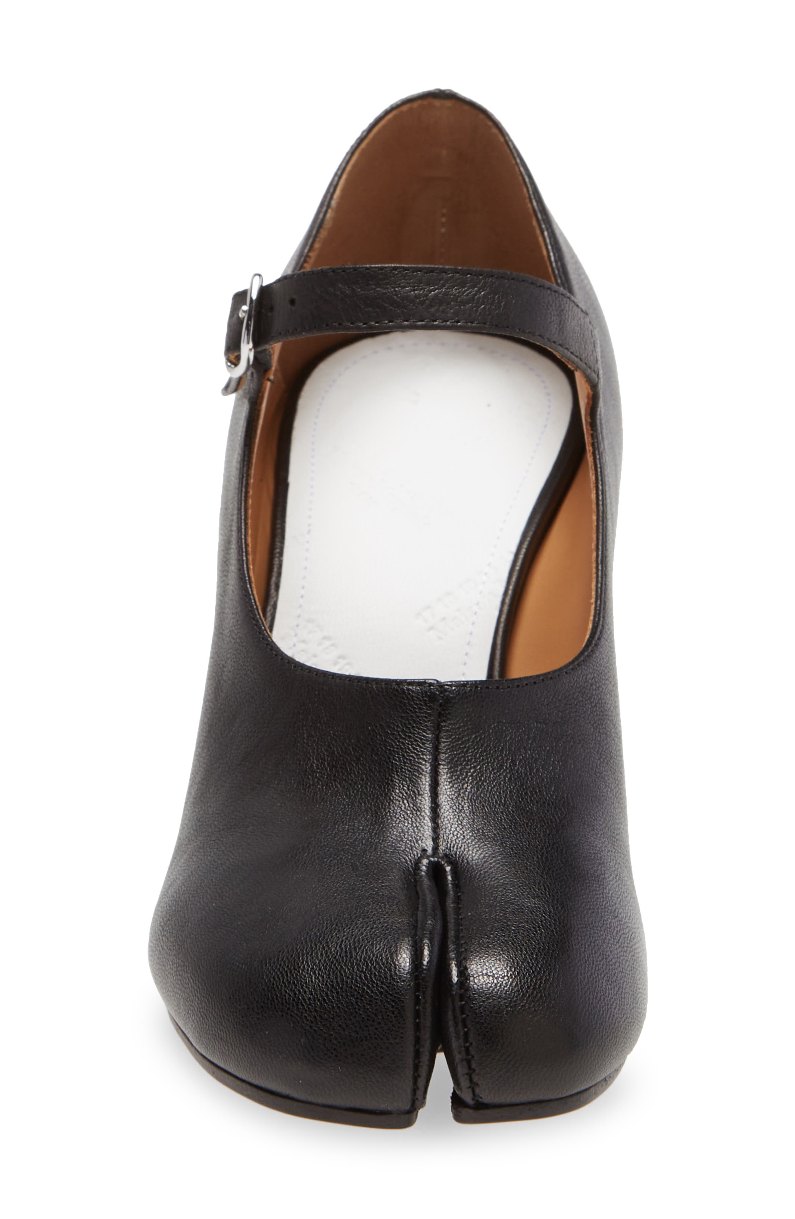 Maison Margiela Décolleté Tabi Mary Jane Pump, Alternate, color, 