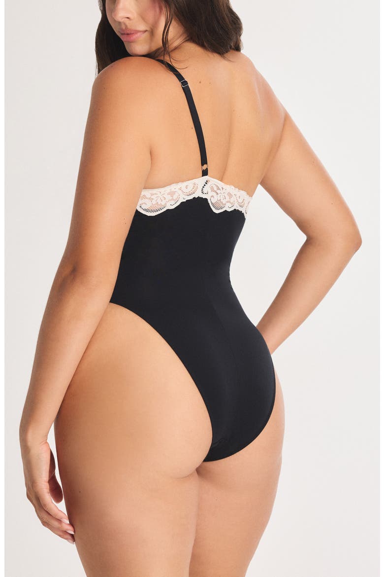 Swirly Girly One-Shoulder Teddy, Alternate, color, BLACK CAVIAR/ WHITE TEA