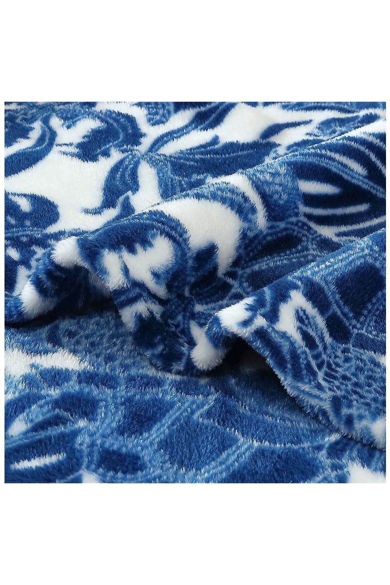 Turtle Bay Throw Blanket, Alternate, color, DARK BLUE
