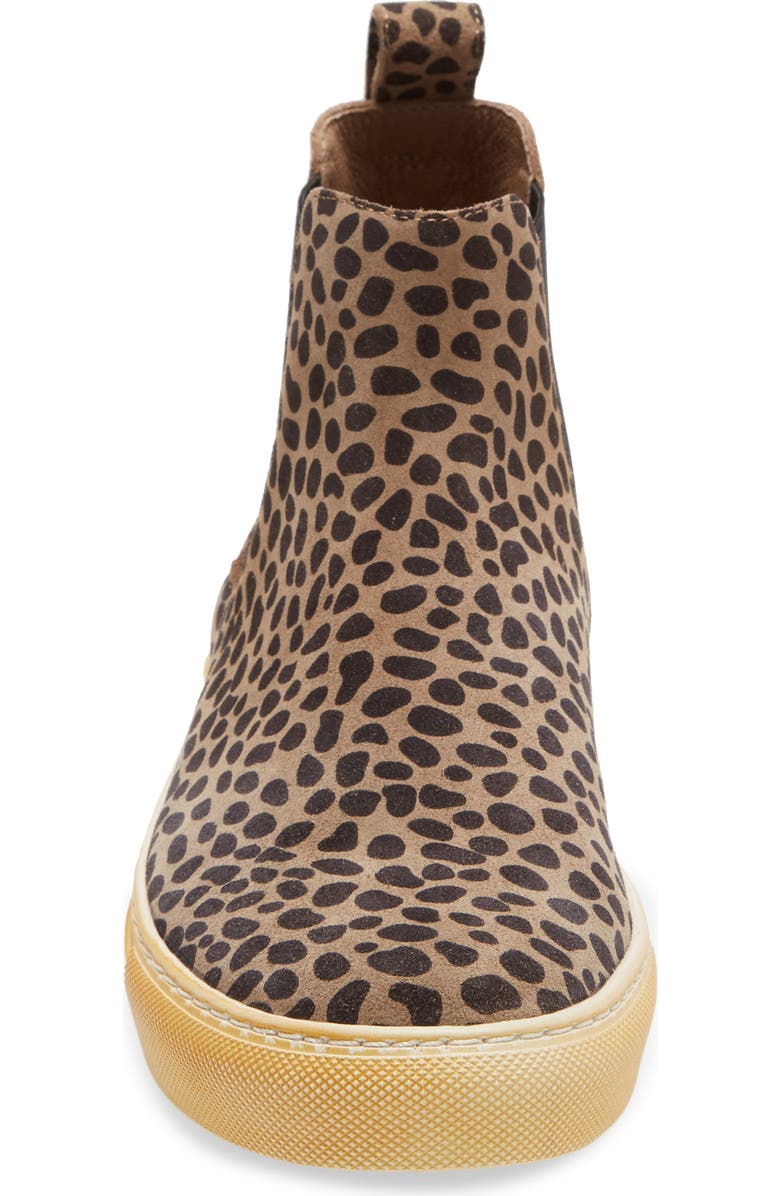 Chocolat Blu Nash Chelsea Boot, Alternate, color,