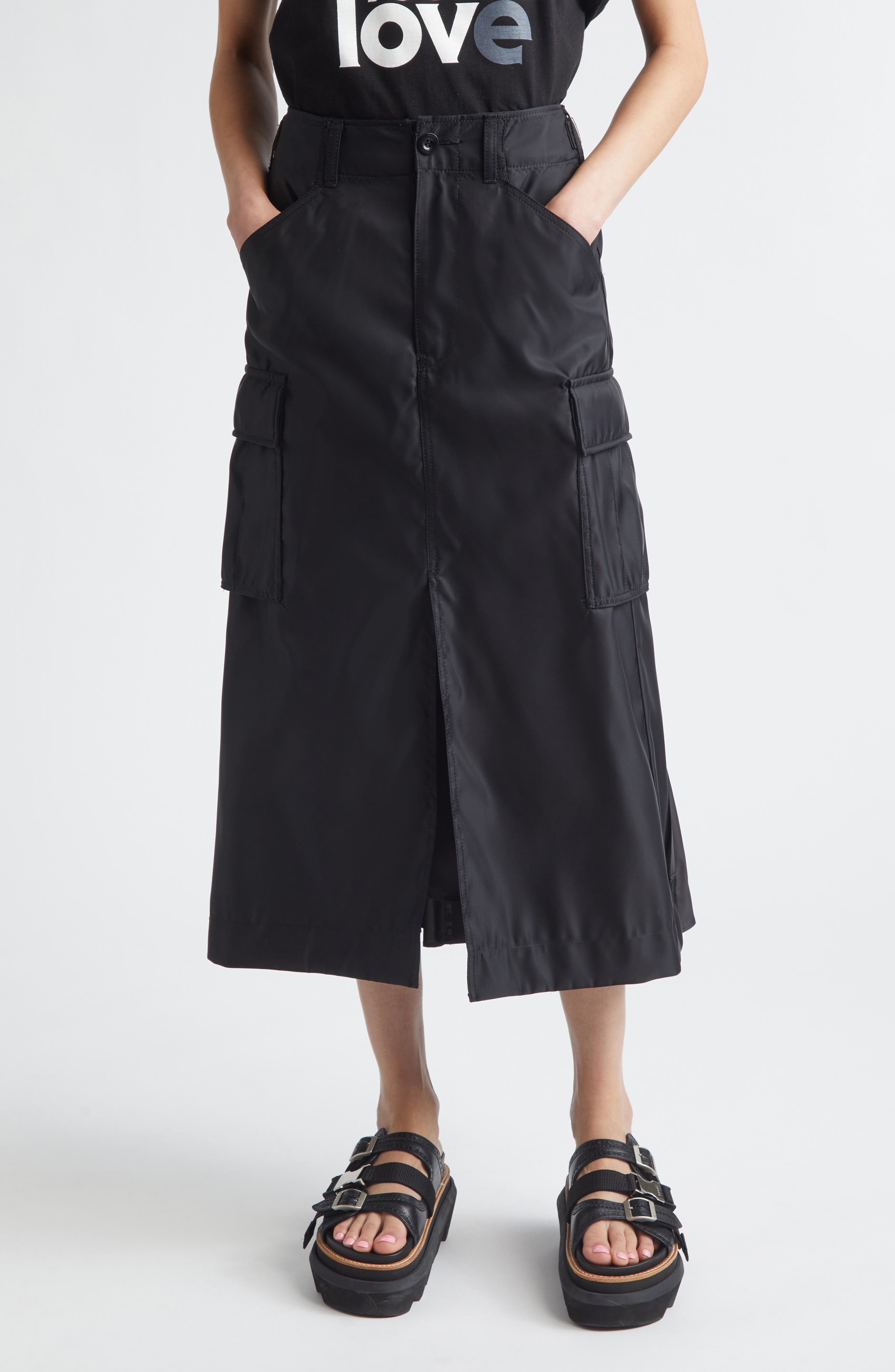 Sacai Insulated Nylon Twill Midi Cargo Skirt | Nordstrom