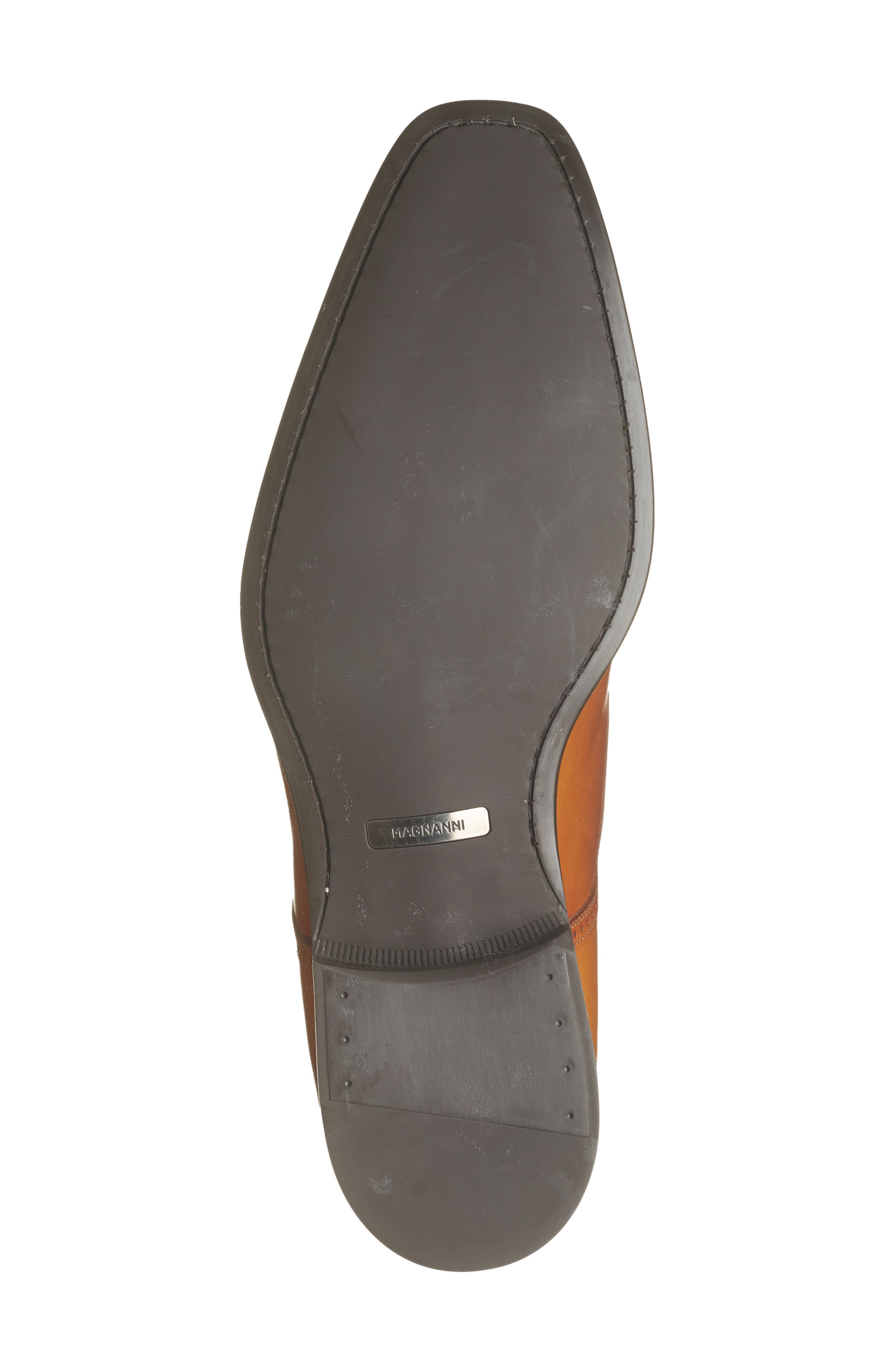 Magnanni Brogue Cap Toe Leather Oxford, Alternate, color, 