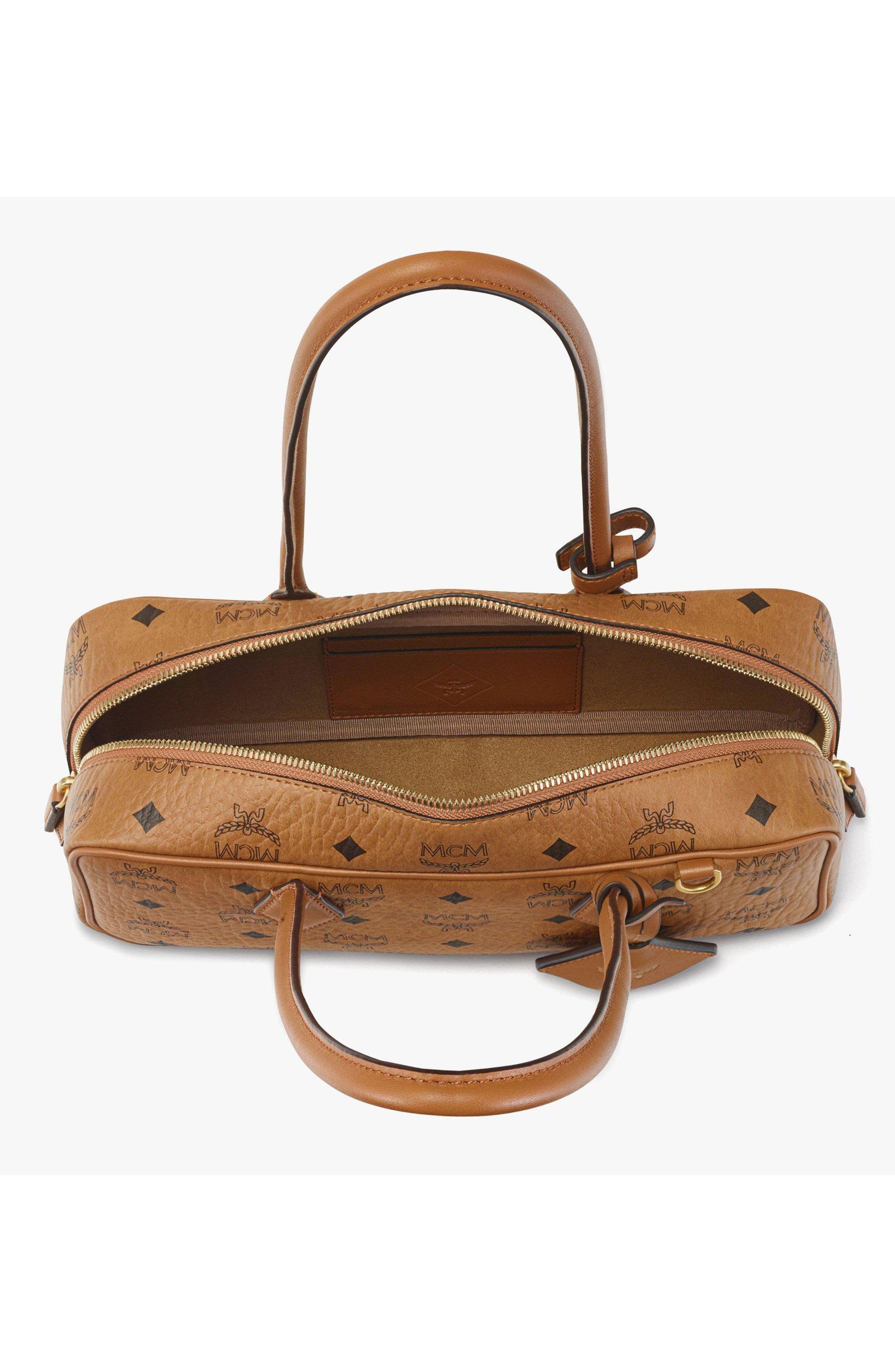 MCM Aren Shoulder Bag in Visetos, Alternate, color, 