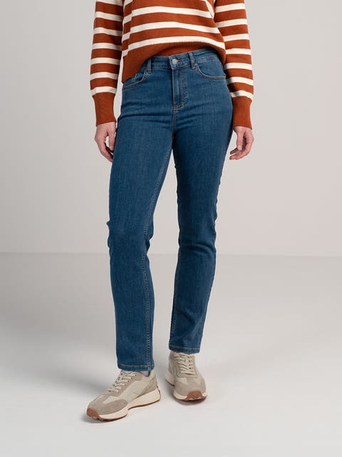 Darla Comfort Straight Leg Jeans