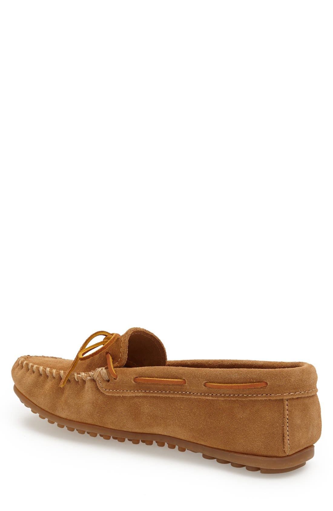 Minnetonka Classic Driving Shoe, Alternate, color, Taupe