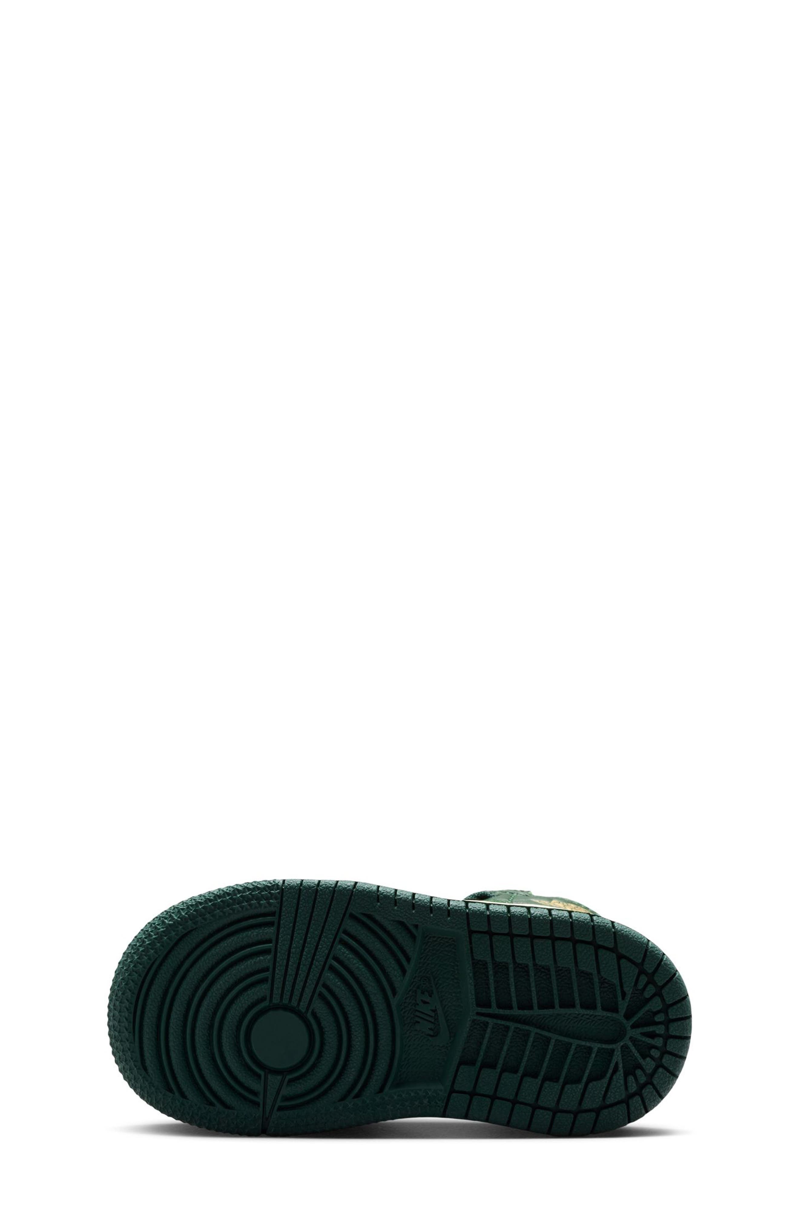 Jordan Kids' Air Jordan 1 Retro High OG Basketball Sneaker, Alternate, color, Pale Ivory/ Pro Green