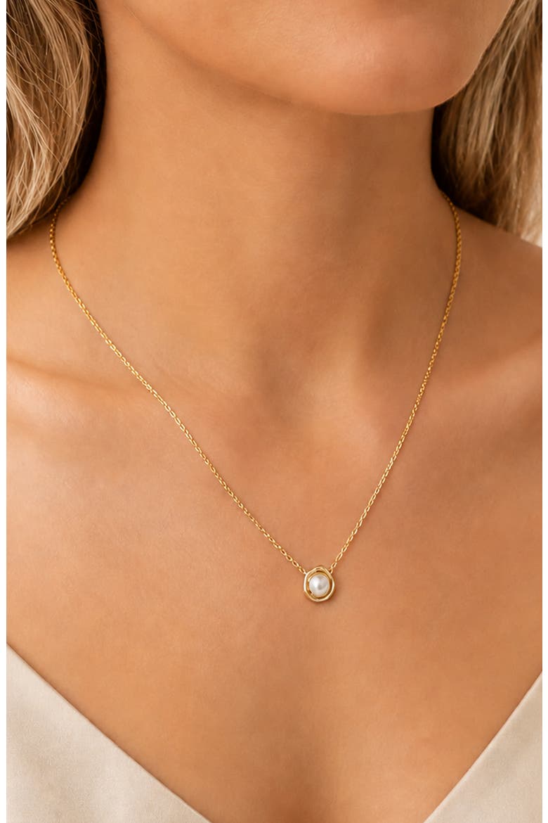 Halo Faux Pearl Pendant Necklace, Alternate, color, GOLD