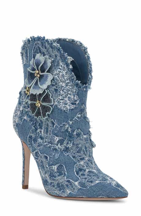 Plitee Pointed Toe Bootie
