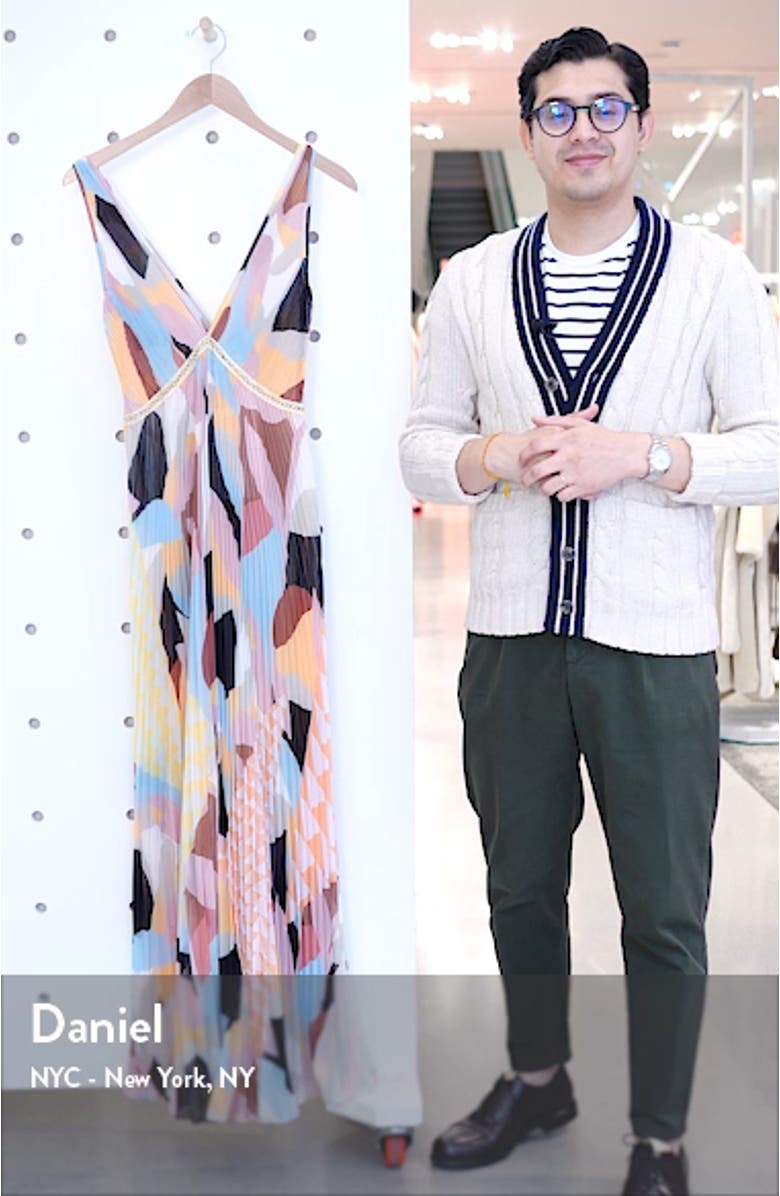 Geo Print Pleated Maxi Dress, sales video thumbnail