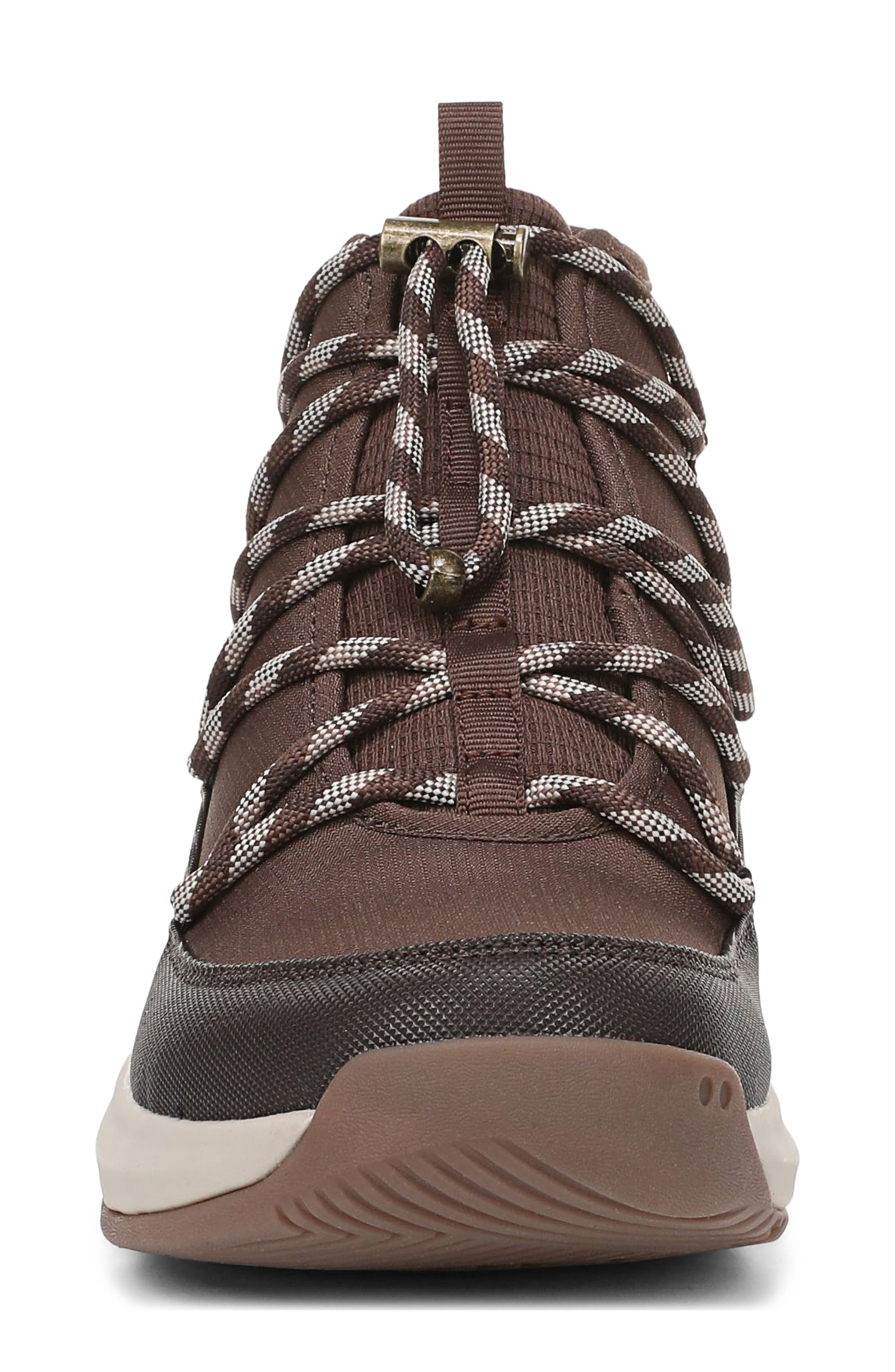 Astonish Cold Weather Bootie, Alternate, color, FUDGE BROWN