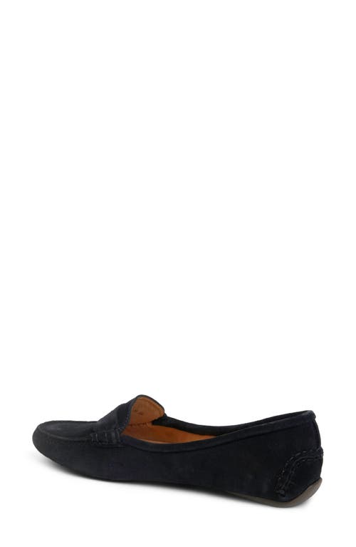Patricia Green Janet Scalloped Driving Loafer In Black