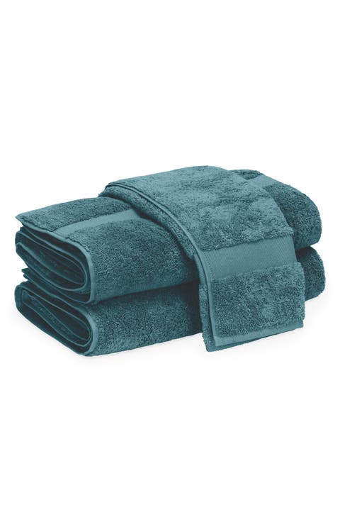Lotus Bath Towel