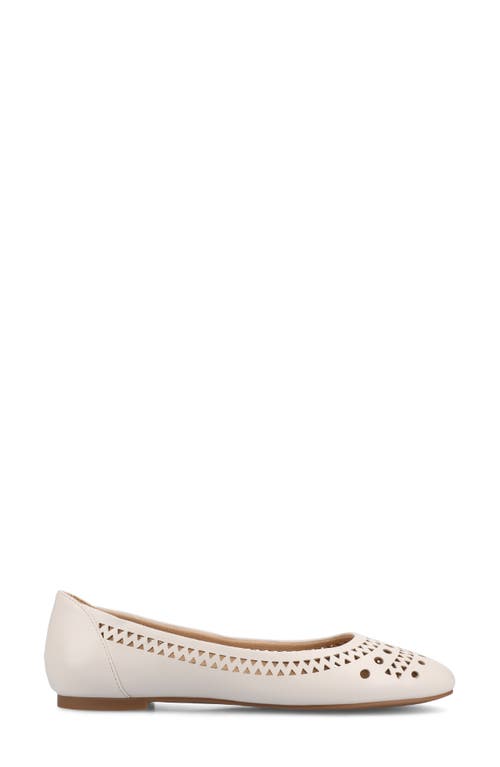 Journee Collection Kamrah Ballet Flat In Bone