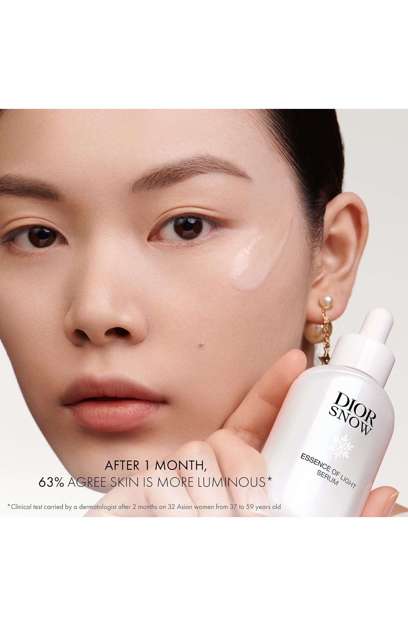 Snow Essence of Light Serum (Women) | Nordstrom