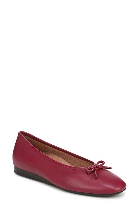 Larissa Ballet Flat (Women)