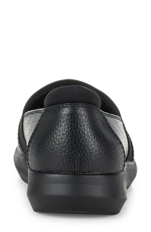 Baretraps Women's Jilian Slip On Flats In Black