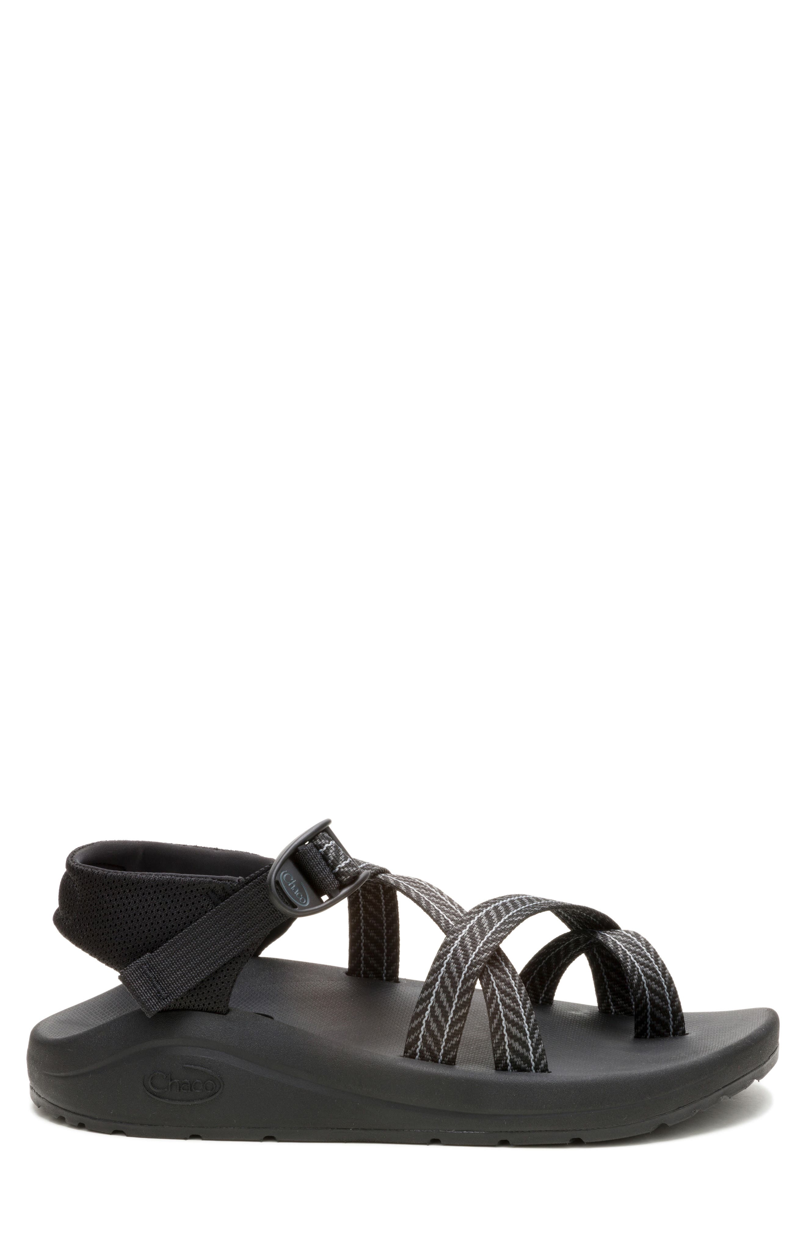Chaco CushZ Toe Loop Sandal, Alternate, color, 