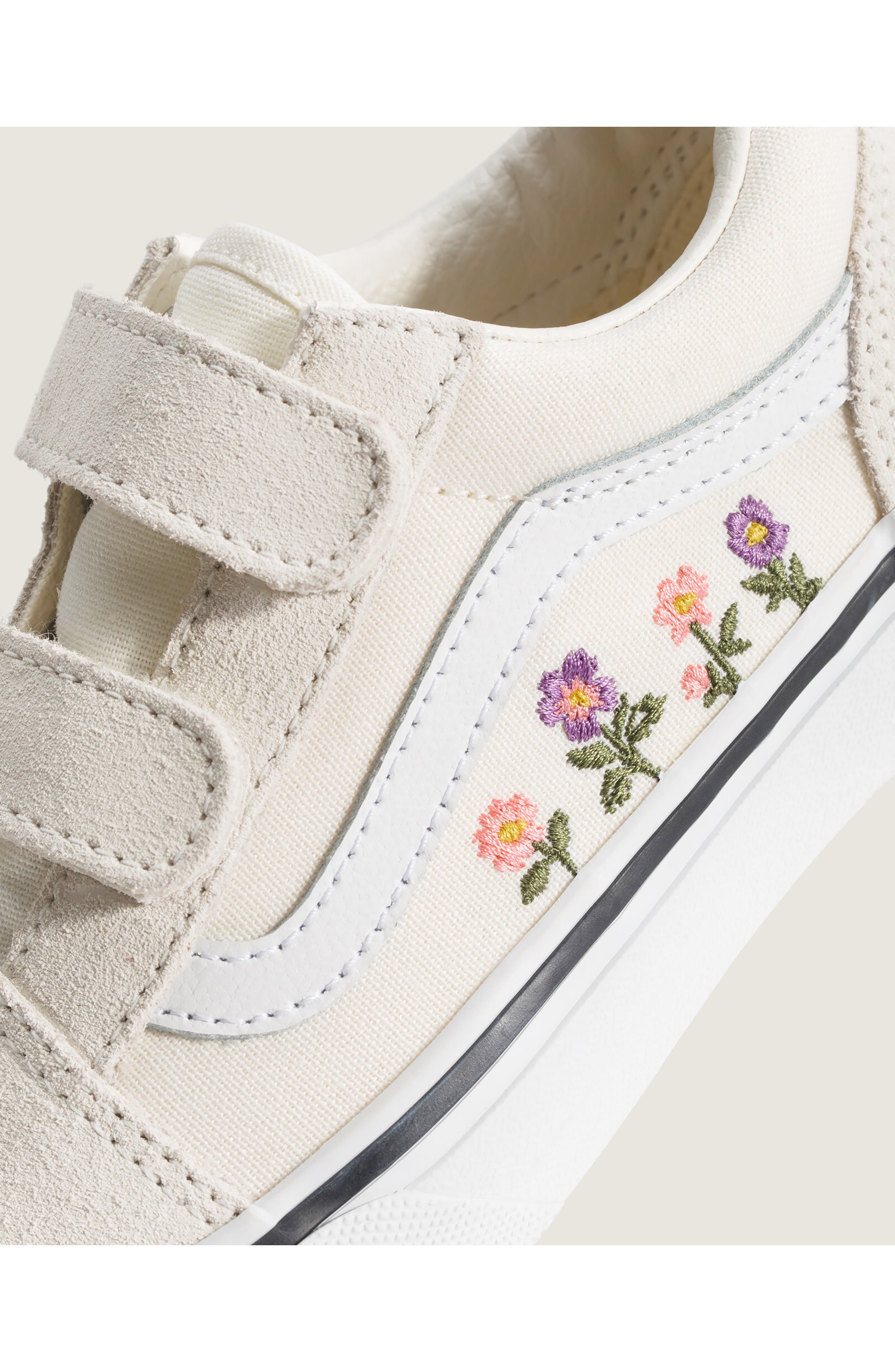 Kids' Old Skool V Sneaker, Alternate, color, FLORAL EMBROIDERY MARSHMALLOW
