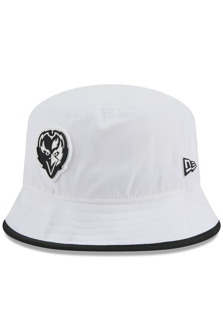 Men's New Era  White Baltimore Ravens 2025 NFL Training Camp Stretch Bucket Hat, Main, color, White