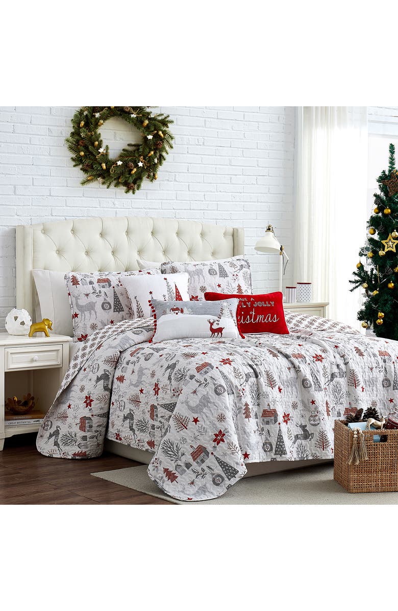 SOUTHSHORE FINE LINENS Holly Jolly Lane Oversized Holiday Quilt Set, Alternate, color, Holly Jolly Lane