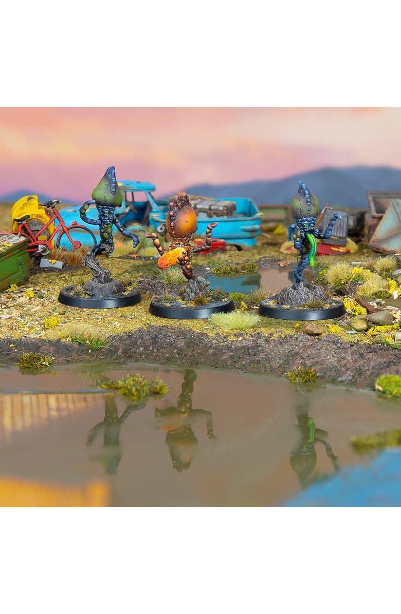 Modiphius Entertainment Fallout Miniatures Super Mutant Floaters, 3 Resin Figures, Alternate, color, 