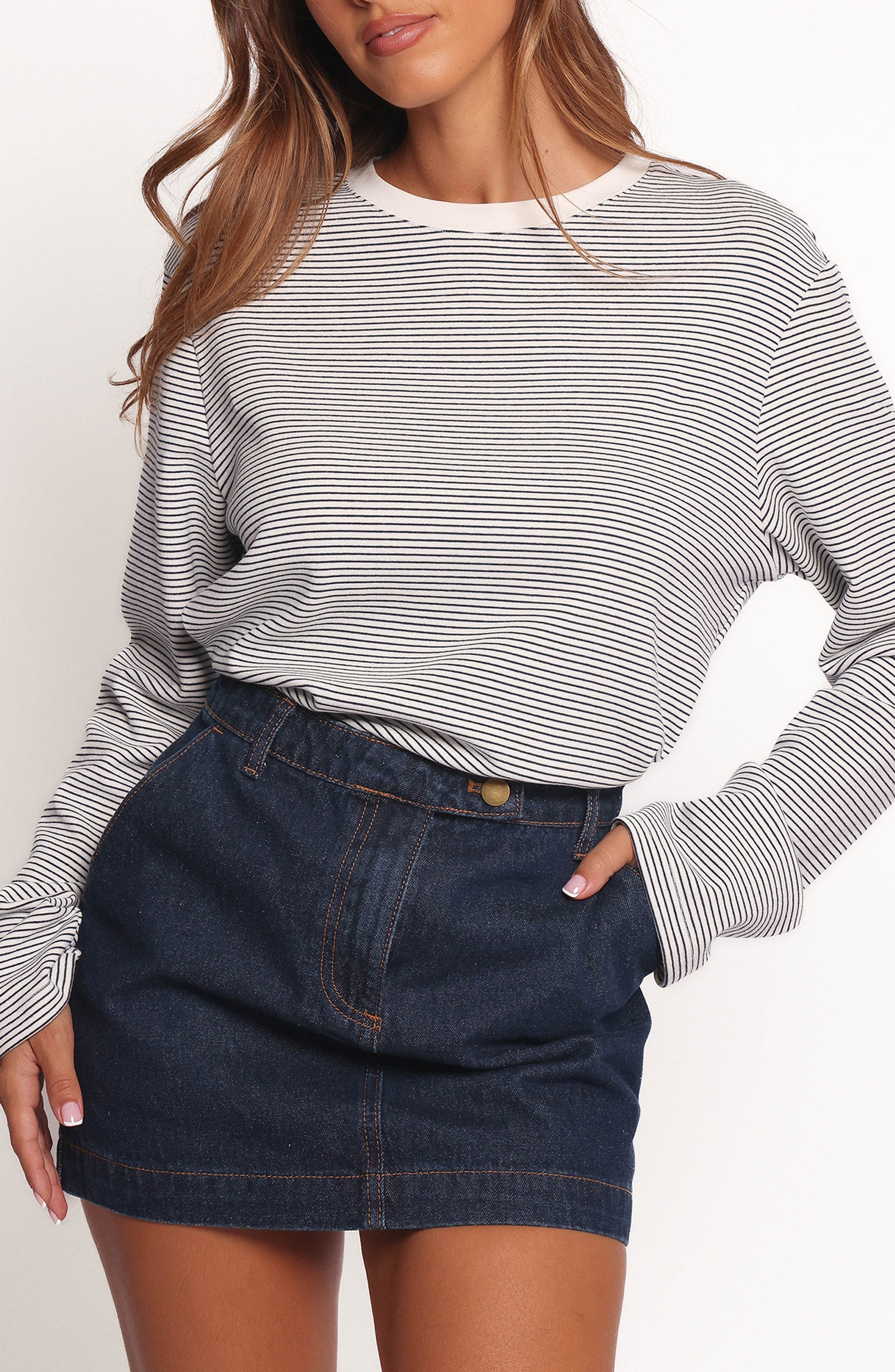 selected NAVY WHITE STRIPE