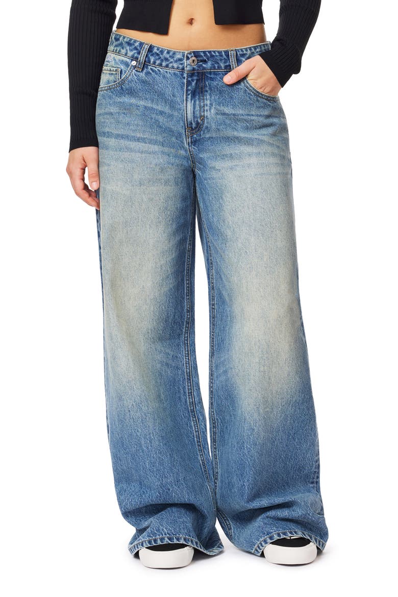 Low Rise Extreme Baggy Wide Leg Jeans, Main, color, NEW YORK