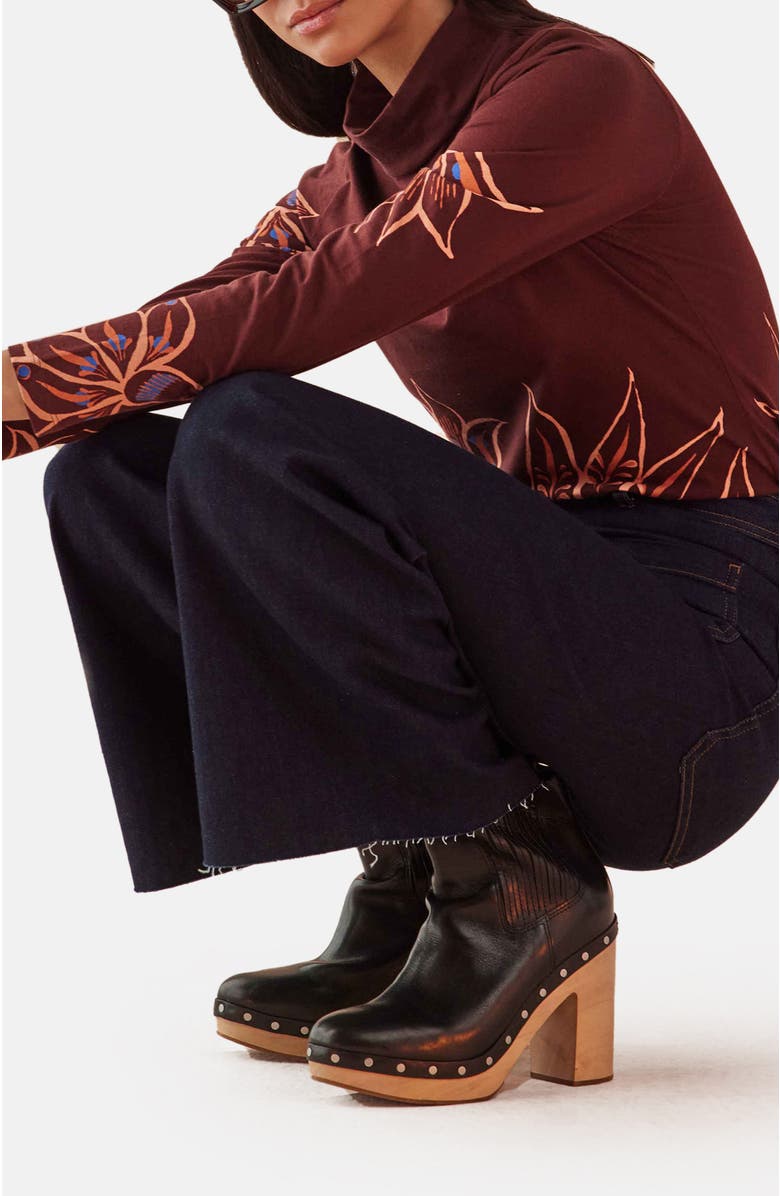 Omika Thea Top, Alternate, color, Eliza Espresso