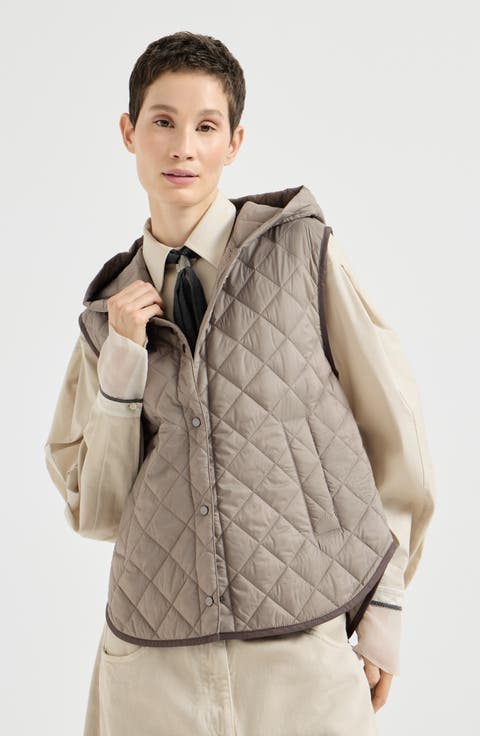 Lightweight matte nylon quilted vest with Thermore® padding and hood