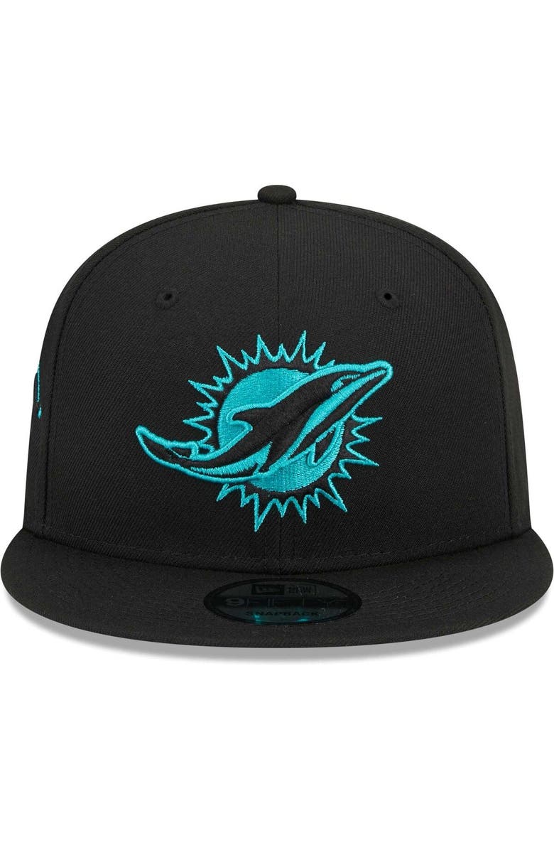 New Era Men's New Era Black Miami Dolphins Goth Side Script 9FIFTY Snapback Hat, Alternate, color, 