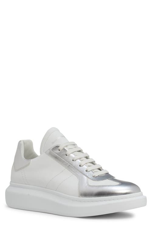 Alexander Mcqueen Metallic-panel Leather Sneakers In White