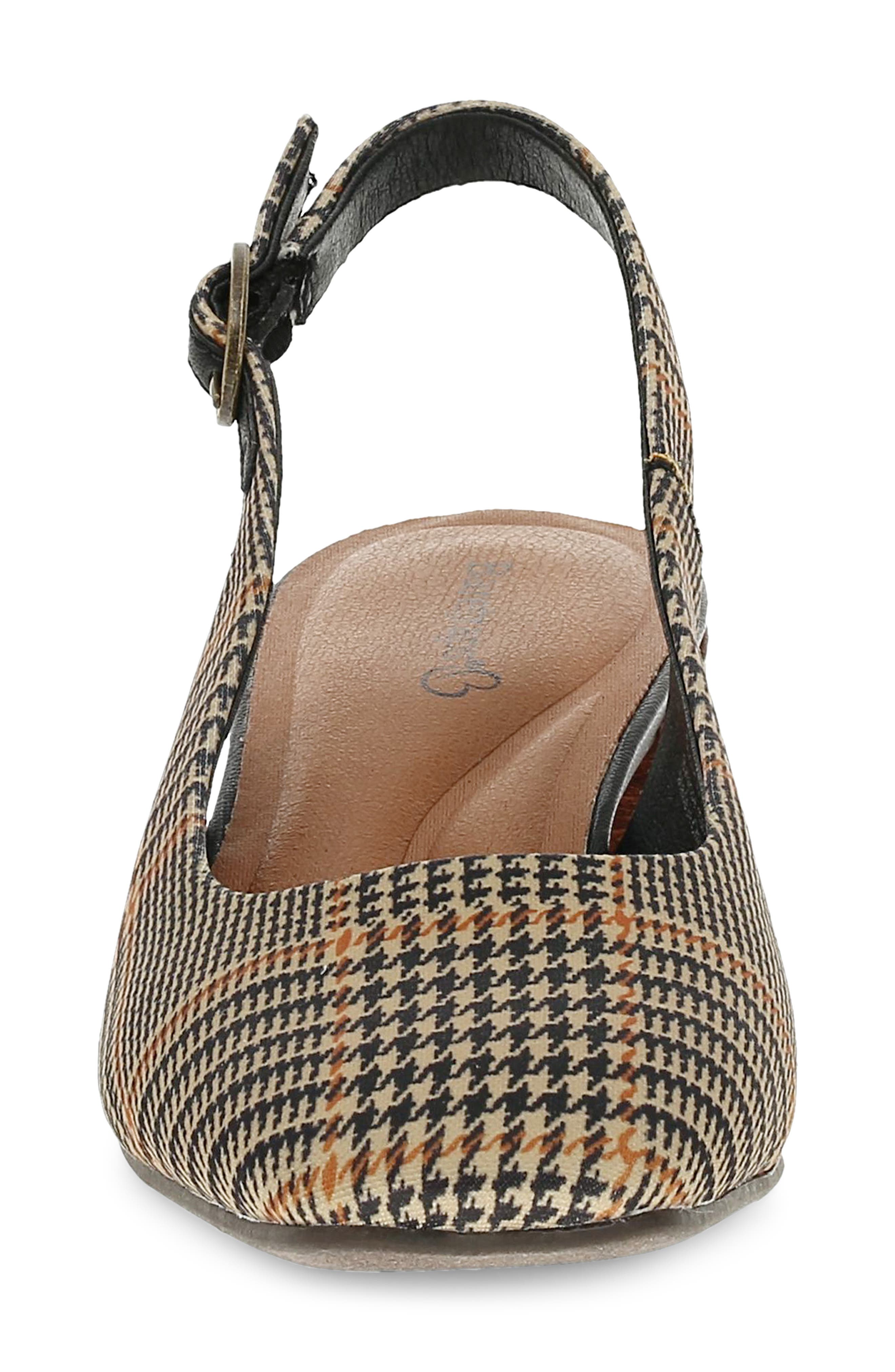 Ester Slingback Pump - image 4